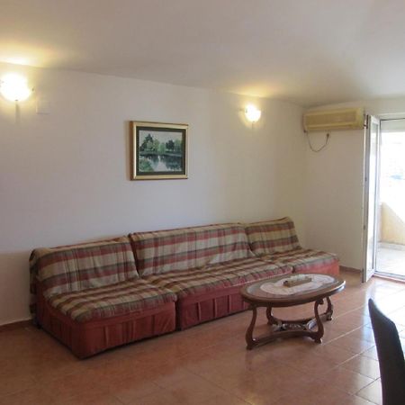 Apartamento Cernogoriya voyage Rafajlovići Exterior foto