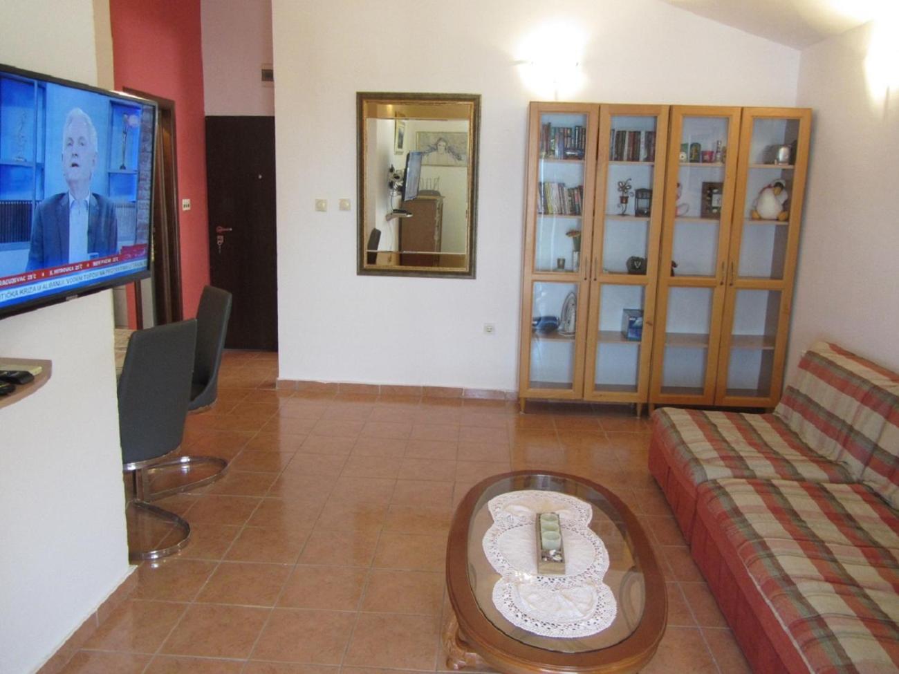 Apartamento Cernogoriya voyage Rafajlovići Exterior foto