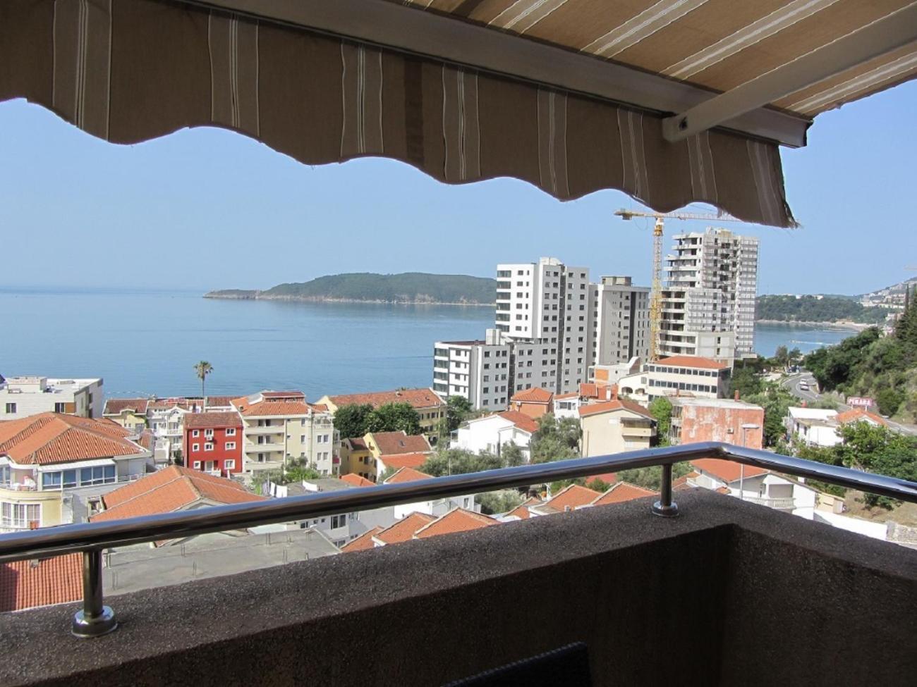 Apartamento Cernogoriya voyage Rafajlovići Exterior foto