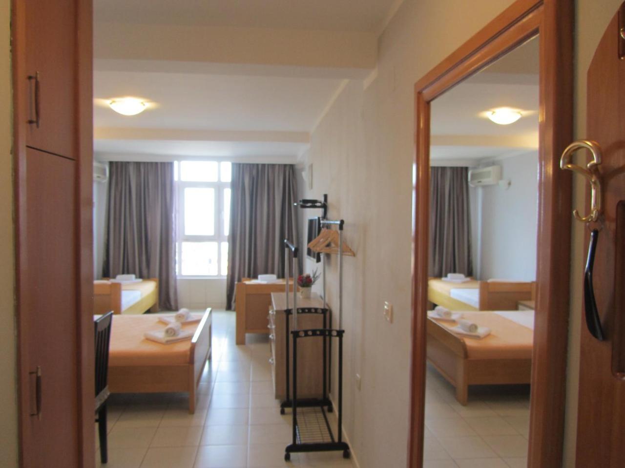 Apartamento Cernogoriya voyage Rafajlovići Exterior foto