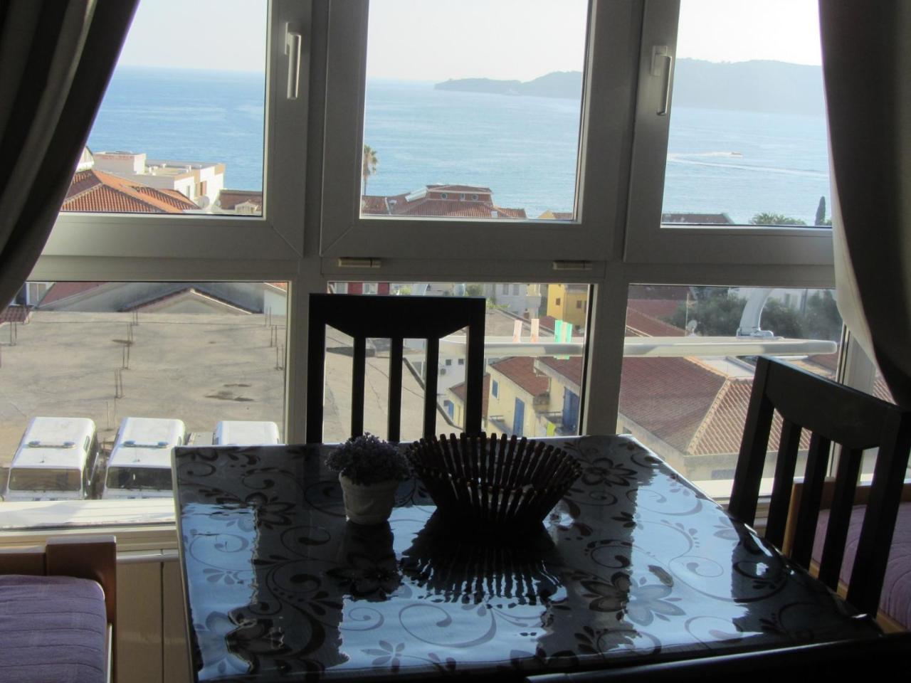 Apartamento Cernogoriya voyage Rafajlovići Exterior foto