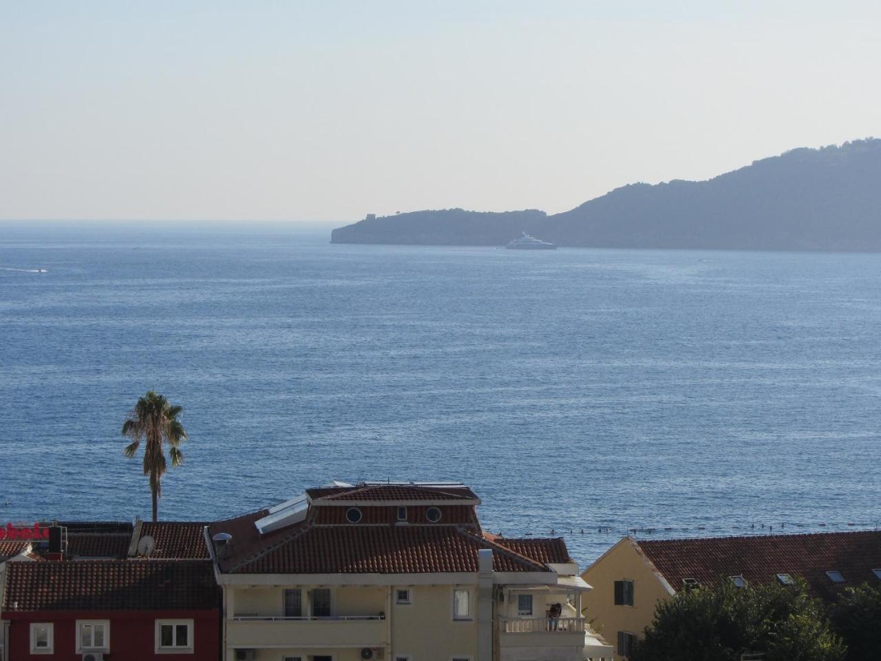 Apartamento Cernogoriya voyage Rafajlovići Exterior foto