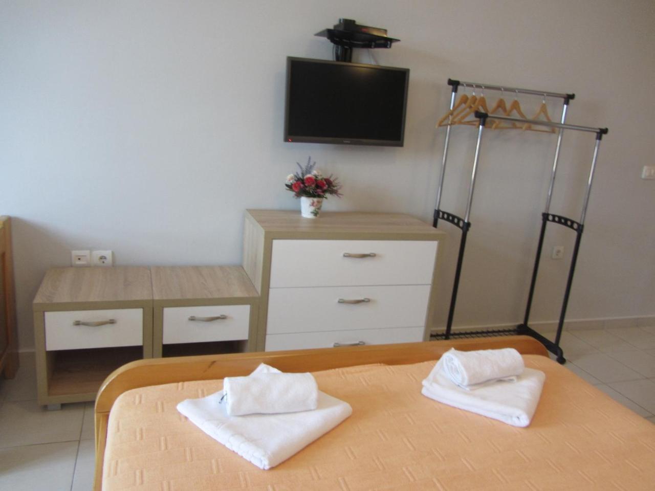 Apartamento Cernogoriya voyage Rafajlovići Exterior foto